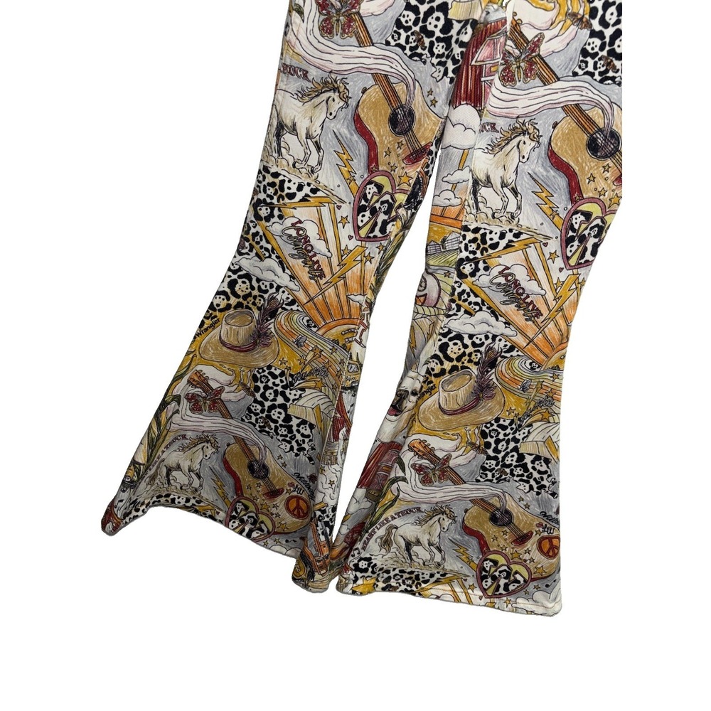 SOLD x Lainey Wilson 27x30 Life of Lainey Storyteller Print Flare Jeans - Picture 5 of 16